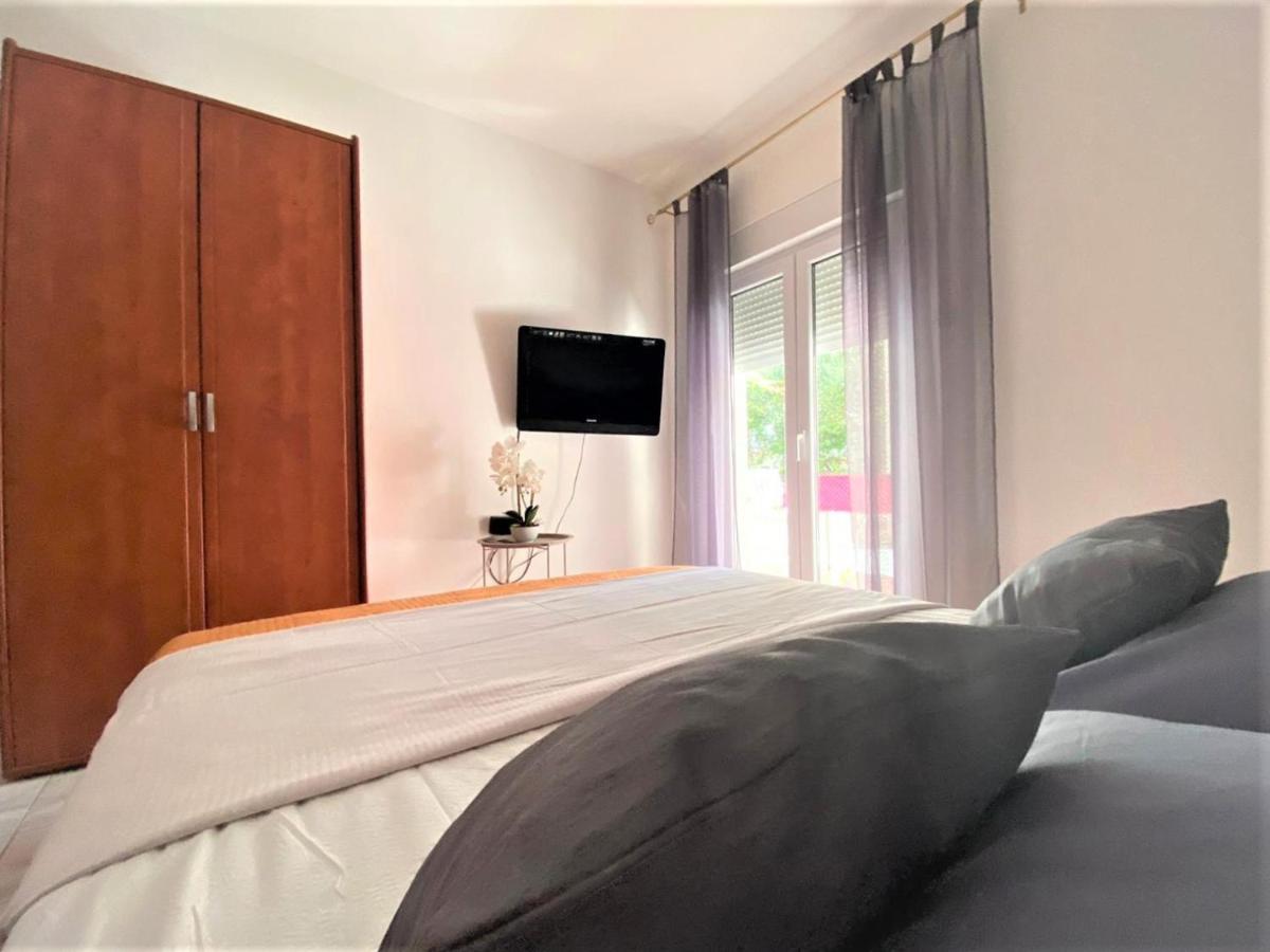 Apartment Aleric Makarska Bagian luar foto